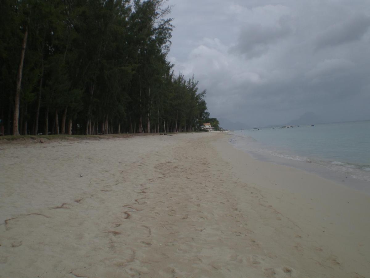 Best Holiday Beach Apartment Flic en Flac Экстерьер фото
